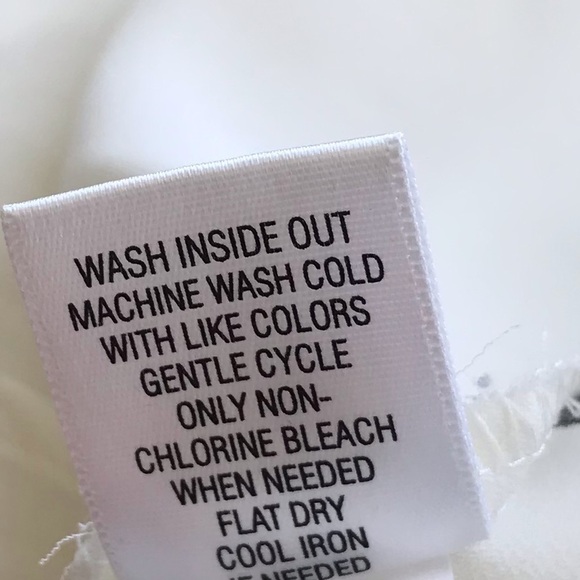 Dana Buchman Ivory Long Sleeve collarless Button Up Blouse Size 4 - Picture 10 of 10